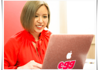 和山やまの性別は女性 年齢は26歳でサインがかわいい 顔画像は