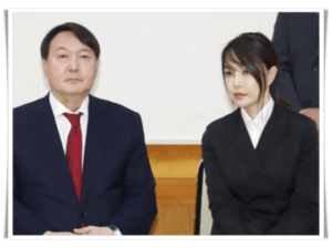 韓国大統領夫妻画像