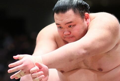 朝乃山は結婚しているの？彼女はいる？好きなタイプについて徹底調査